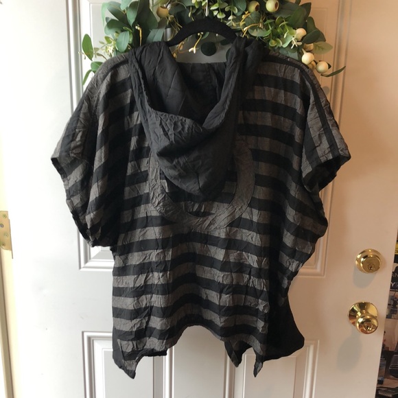 ***SALE***Prisa Collection size medium - Picture 4 of 5